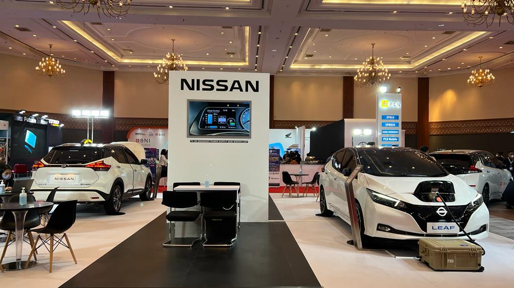 Mobil Listrik Nissan dengan Teknologi Unggulan ramaikan ajang IEMS 2022