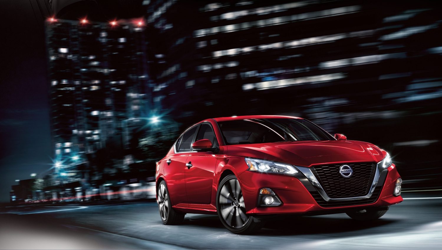 Nissan Altima exterior